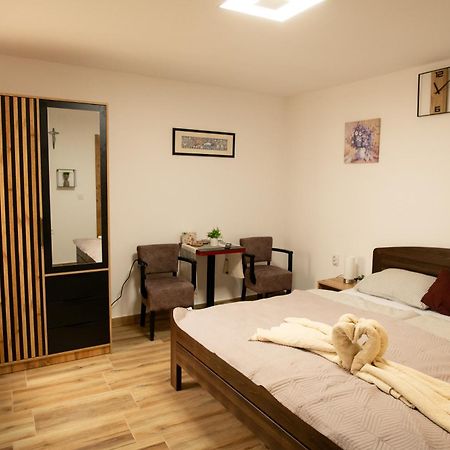 Konak Pleternica Extérieur photo
