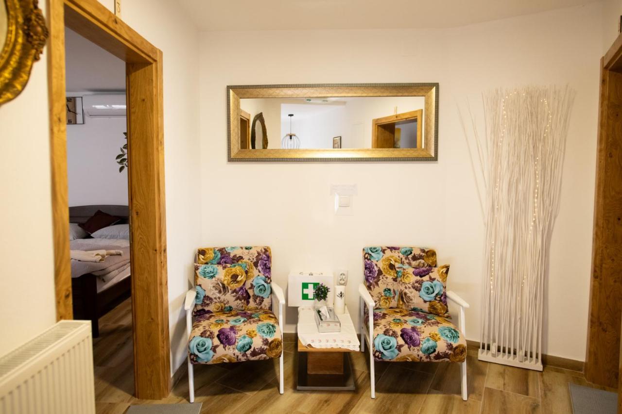 Konak Pleternica Extérieur photo